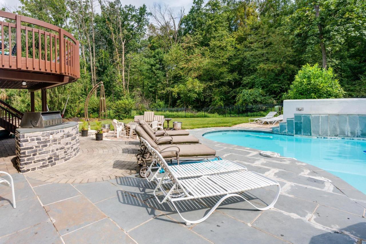 Centrally Located Family Home With Pool Harleysville ภายนอก รูปภาพ