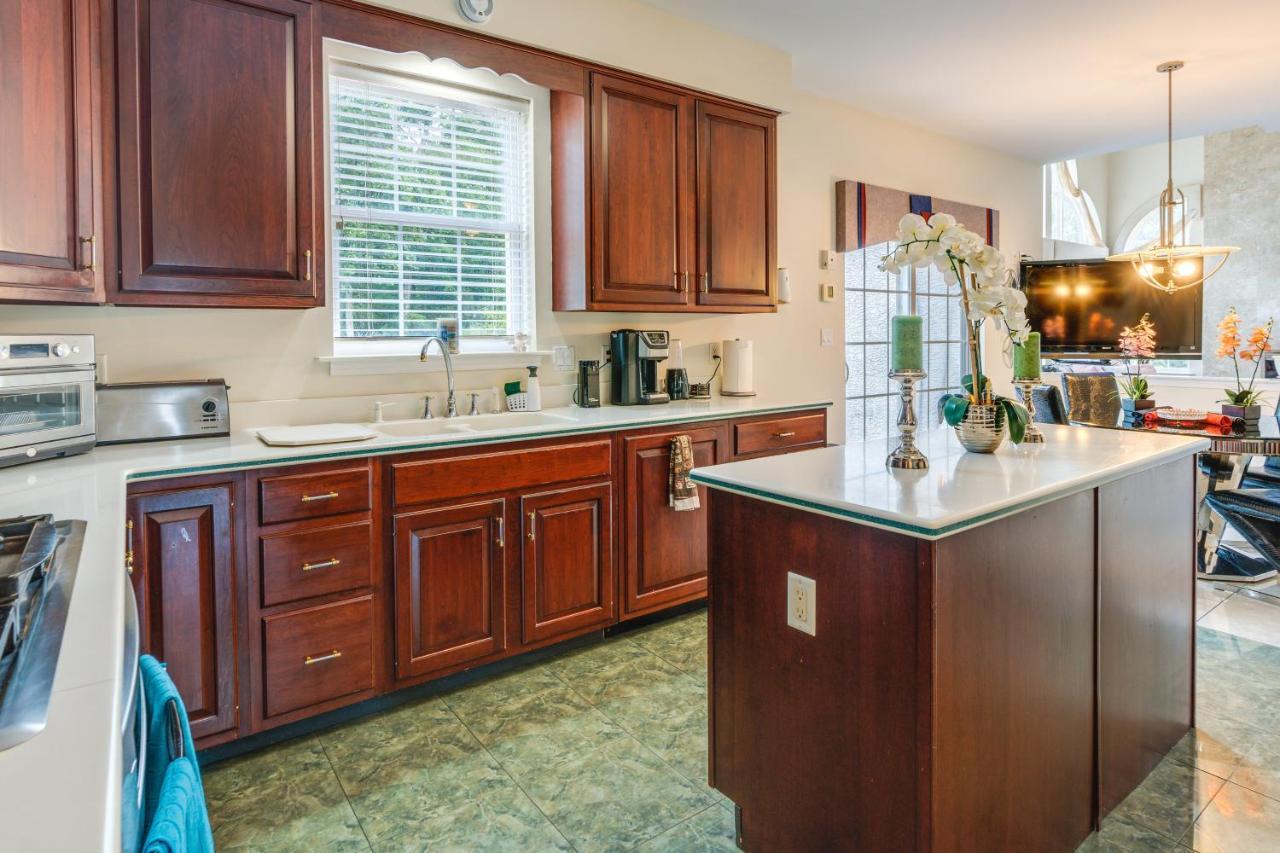 Centrally Located Family Home With Pool Harleysville ภายนอก รูปภาพ